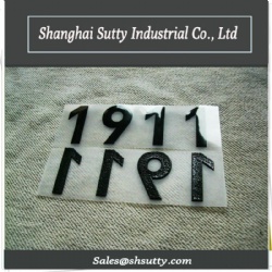 Custom raised silicone heat transfer logo labels for apparel